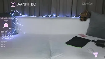 taanni_bc aka Ta��nni webcam_5