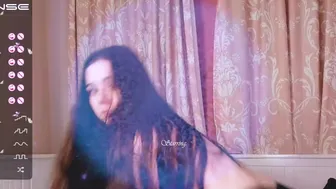 ainaschavell - Webcam Show 2022-07-23_1_august_2022