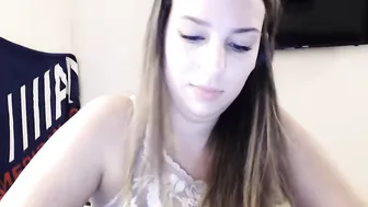 runningman93  Webcams exhibit representing tokens