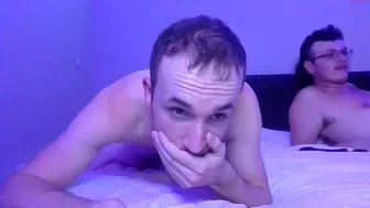 rosie7819 12-august-2022 1048 group show