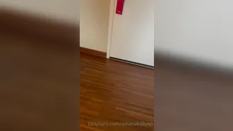 Adiana aka adianababy aka adianababyxo onlyfans  shows pussy