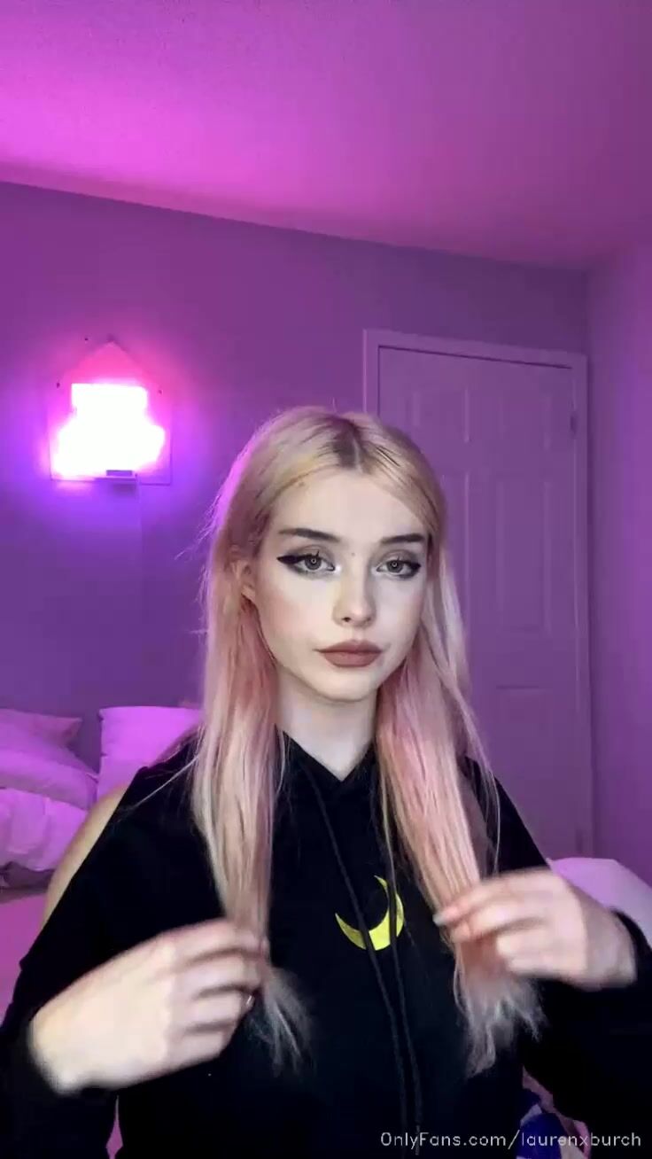 Lauren Burch aka laurenxburch onlyfans 31-08-2022 online cam work
