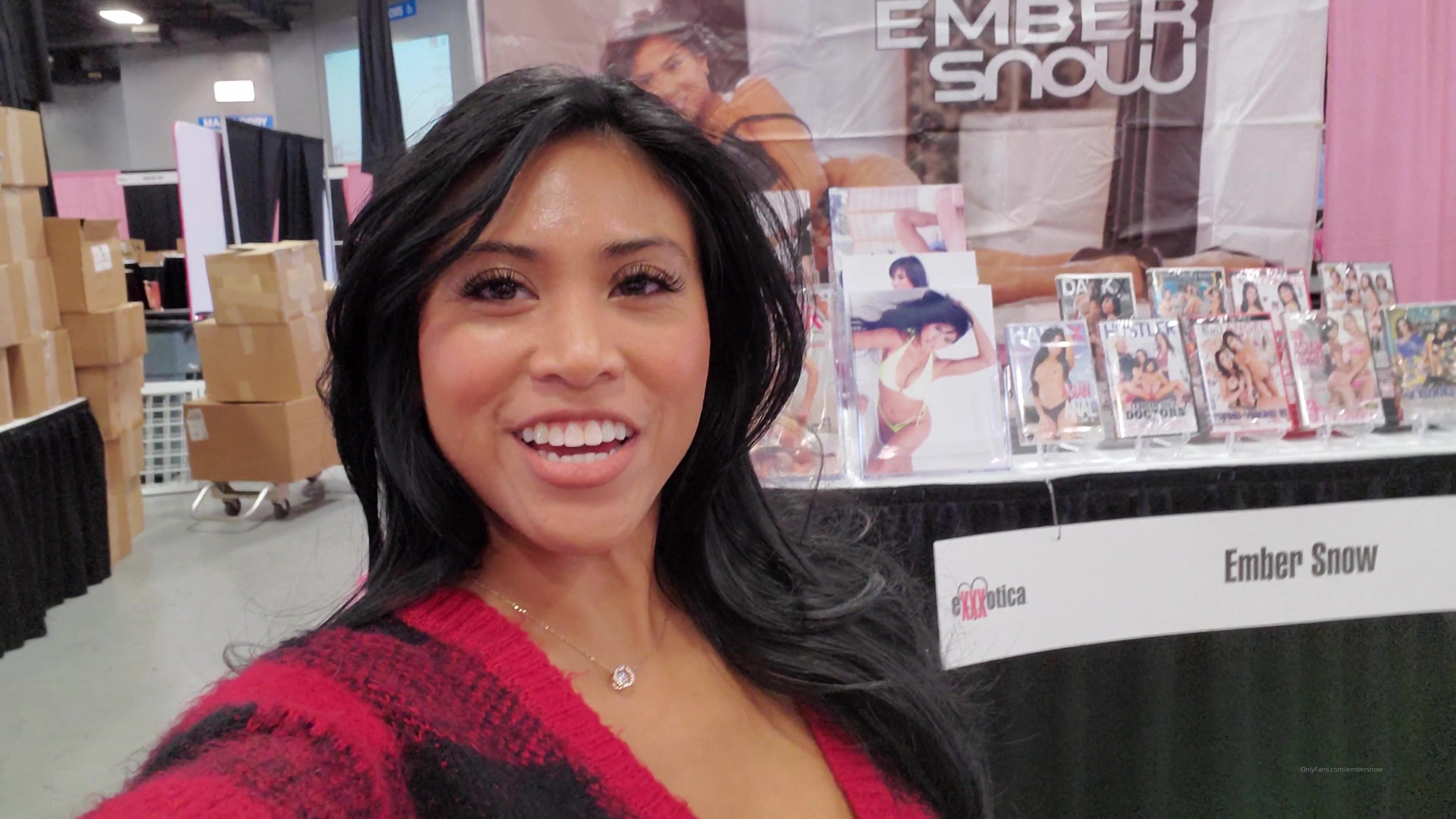 Ember Snow aka embersnow onlyfans pathetic brunette seduces with