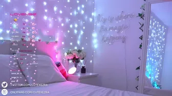 ezra 15-september-2022 02:19 webcam cam sex