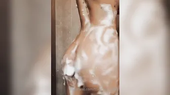 francs Francesca show 4