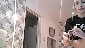 essexgirl_x  webcam show