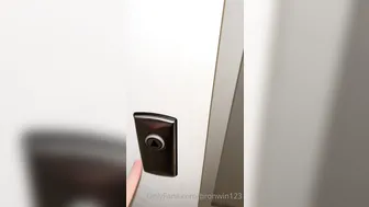 Quinn.Finite.And.Bronwin.Aurora.Threesome.In.The.Elevator.XXX.1280p.MP.mp4