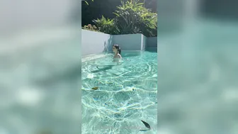 OnlyFans.2022.Dainty.Wilder.POV.Poolside.Creampie.XXX.2160p.MP4-P2P