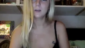 casey_jones  Show her Beautiful Body