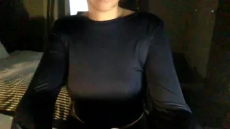 lillyandhertoyy Feb-2-2024 touches herself in full pvt