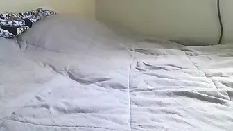 cocksmos  Beautiful continued legs