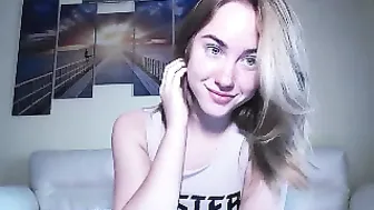 ellie  webcam record