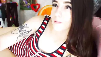 ulla996  horny streetwalker screwing her self