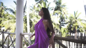 [FanSly] Selti - "Zanzibar. Purple cape" will available After 100 comments
