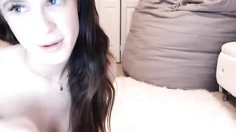 annbrooke  lost control and shag her self