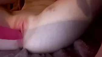 Lunaontheway Chaturbate 8-Feb-2025 fucking her pink vulva