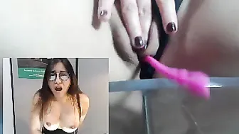 bellatorrez  sweet webcam doll