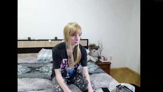 steve_carella  Screaming Orgasm in Webcam chat