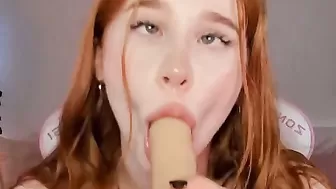 Leahsthetics sucking dildo ahegao