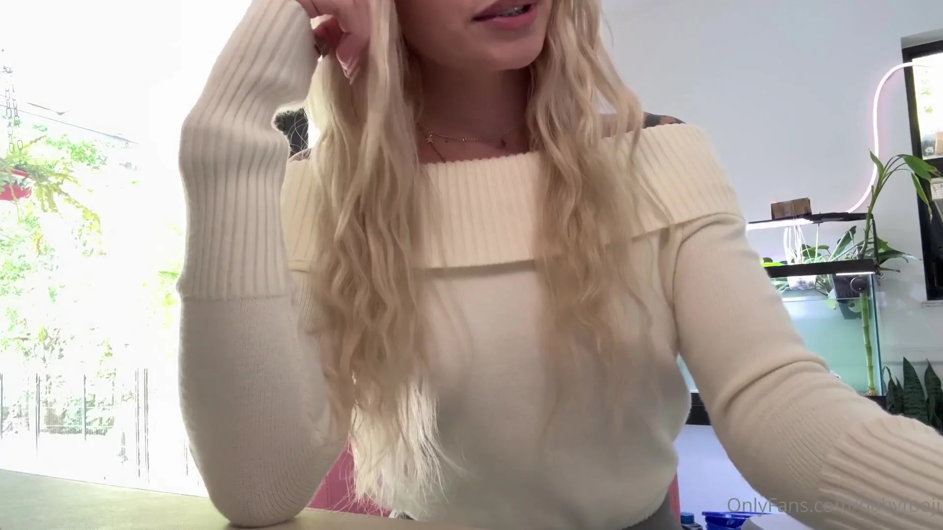 Watch Babyfooji Peachtot Onlyfans JOI Youve applied intern