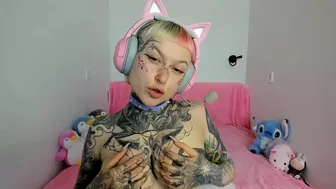 UrAlexis 25.05.10 002