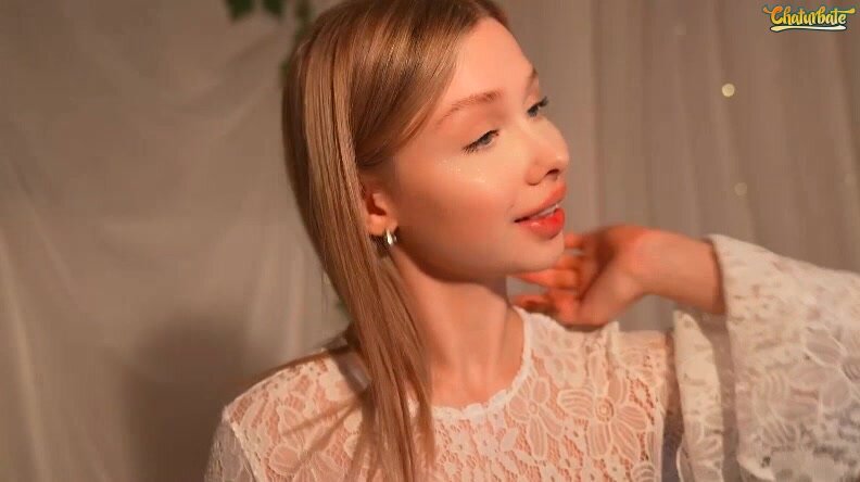 april blush show 15