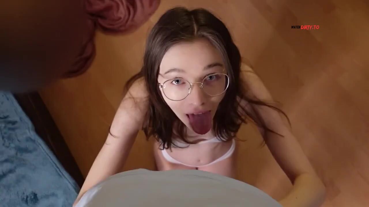 Emmi Hill Blowjob